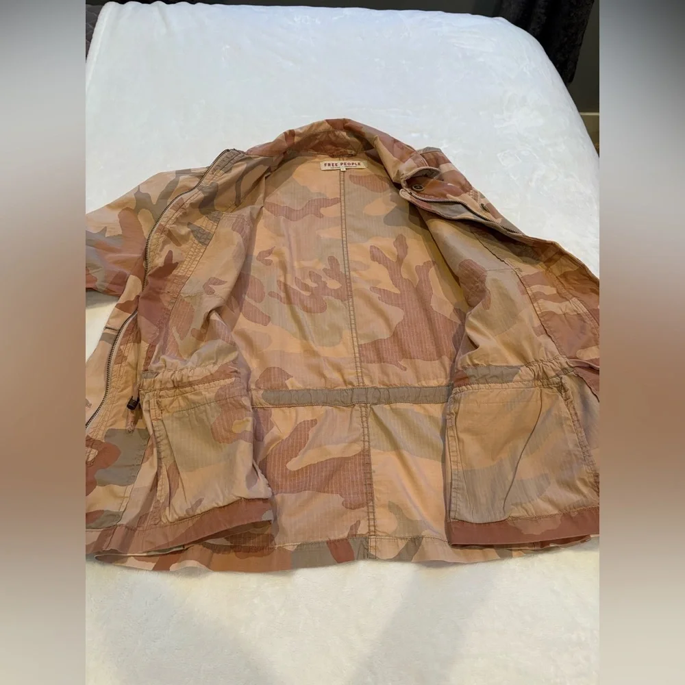 Free People "Seize the Day" Camo Military Jacket. Size Small. - Picture 11 of 15